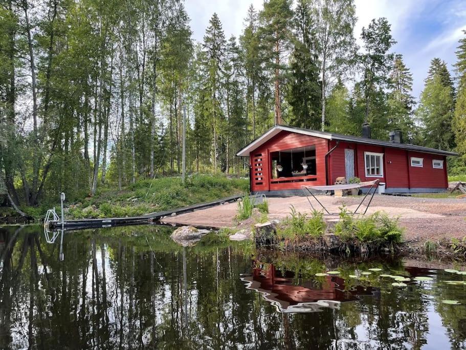 Katiskosken Joenrantamoekki Villa Hameenlinna